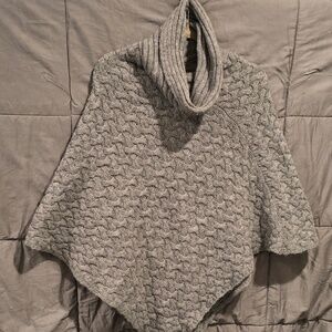 IPerico Gray Poncho